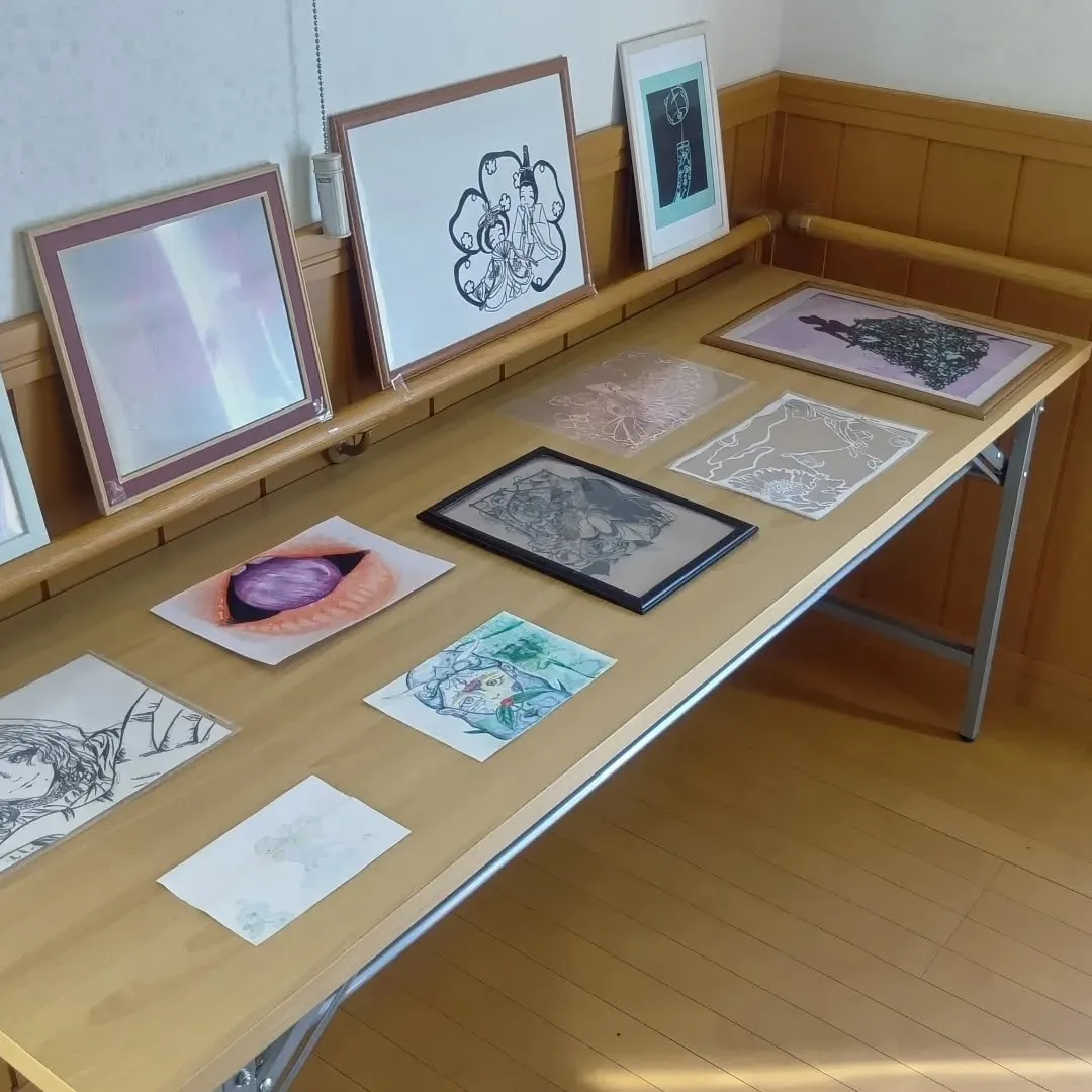 先日はお忙しい中、にじいろプロジェクト作品展に足を運んで頂き...